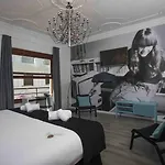 Casual Vintage Hotel 2*